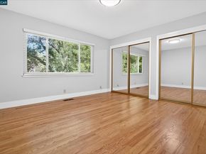2083 Donald Dr, Moraga CA 94556