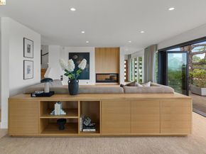 71 Sonia St, Oakland CA 94618
