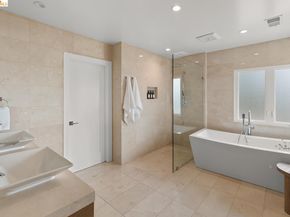71 Sonia St, Oakland CA 94618