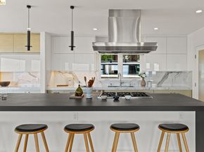 71 Sonia St, Oakland CA 94618