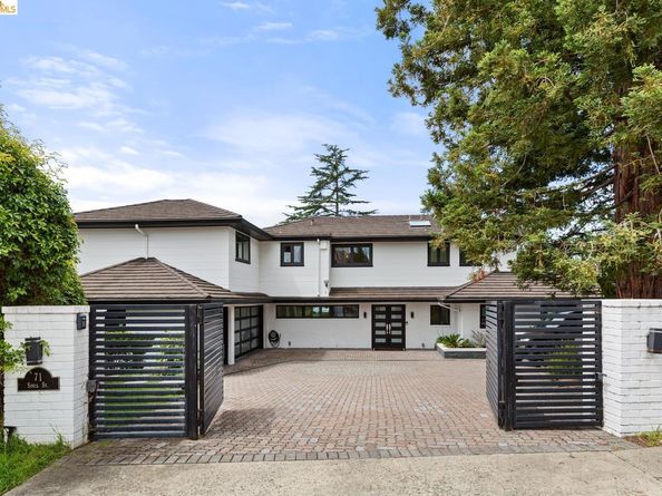 71 Sonia St, Oakland CA 94618