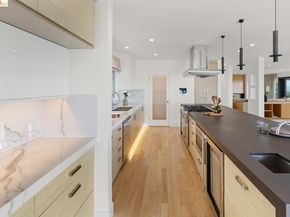 71 Sonia St, Oakland CA 94618