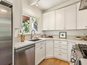 6680 Saroni Dr, Oakland CA 94611