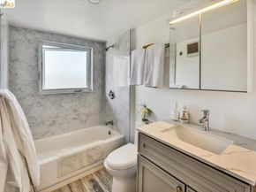 832 7th Ave, Oakland CA 94606