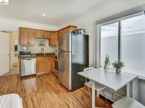 832 7th Ave, Oakland CA 94606
