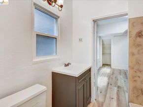832 7th Ave, Oakland CA 94606