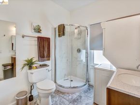 832 7th Ave, Oakland CA 94606