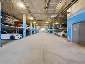 901 Jefferson St 513, Oakland CA 94607