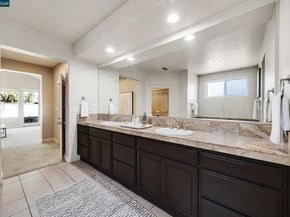 1224 Bridlewood Ct, Clayton CA 94517