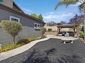 1224 Bridlewood Ct, Clayton CA 94517