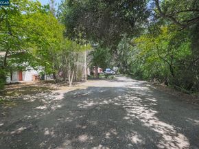 2652 Reliez Valley Rd, Martinez CA 94553