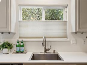 2207 Damuth St 2, Oakland CA 94602