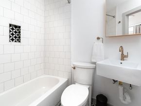 459 Wayne Ave, Oakland CA 94606