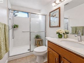 15100 Shining Star Ln, San Leandro CA 94579