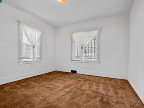 2209 35Th Ave, Oakland CA 94601