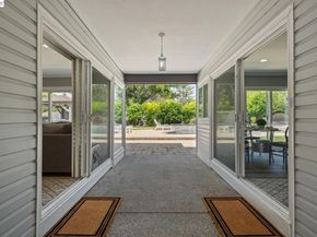 16 Leeds Ct, Danville CA 94526