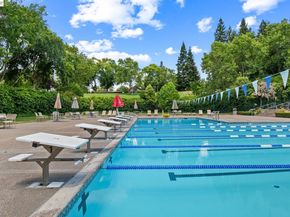 16 Leeds Ct, Danville CA 94526