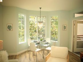280 Caldecott LN 202, Oakland CA 94618