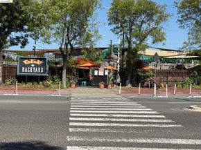 1 Embarcadero 353, Oakland CA 94607