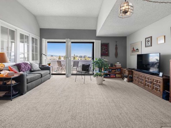 1 Embarcadero 353, Oakland CA 94607
