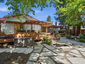 143 Donegal Way, Martinez CA 94553