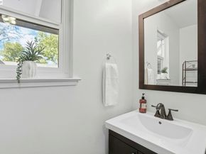 5505 Roundtree Dr B, Concord CA 94521