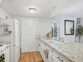5505 Roundtree Dr B, Concord CA 94521