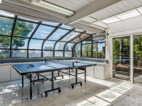 8077 Shay Dr, Oakland CA 94605