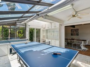 8077 Shay Dr, Oakland CA 94605