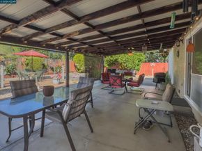 314 Semillon Cir, Clayton CA 94517