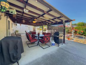 314 Semillon Cir, Clayton CA 94517