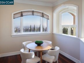 5606 La Salle Ave, Oakland CA 94611