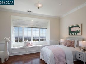 5606 La Salle Ave, Oakland CA 94611