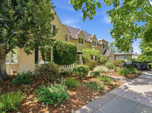 235 Highland Ave, Piedmont CA 94611