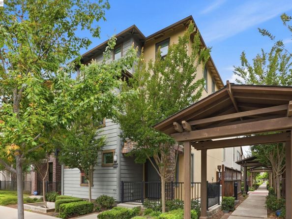 516 Palmer Ave, Hayward CA 94541
