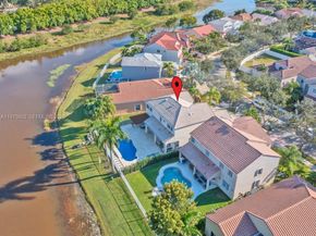 1176 Cedar Falls Dr, Weston FL 33327