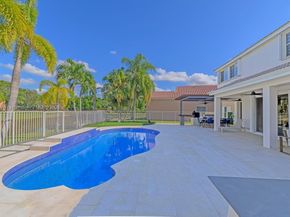 1176 Cedar Falls Dr, Weston FL 33327