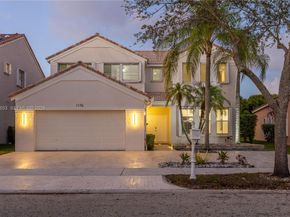 1176 Cedar Falls Dr, Weston FL 33327