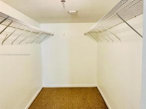 1200 Brickell Bay Dr 2514, Miami FL 33131