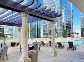 1200 Brickell Bay Dr 2514, Miami FL 33131