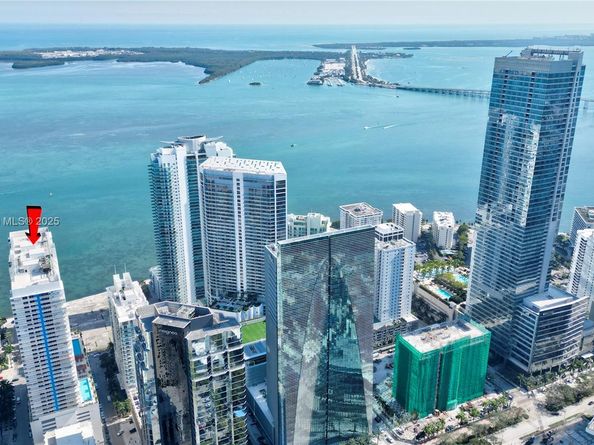 1200 Brickell Bay Dr 2514, Miami FL 33131