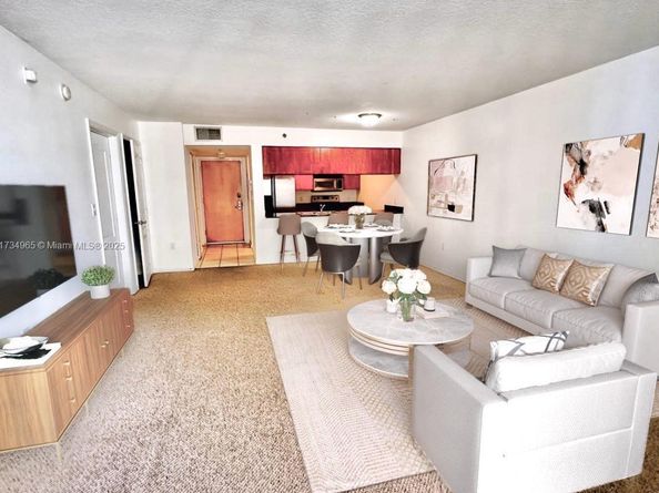 1200 Brickell Bay Dr 2514, Miami FL 33131