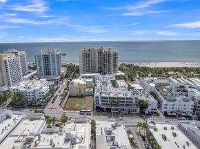 1437 Collins Ave PH18, Miami Beach FL 33139