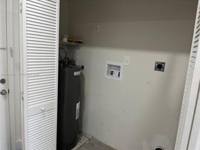 9539 SW 1st Ct 9539, Coral Springs FL 33071