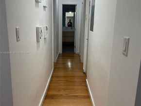 2375 NE 185th St, Miami FL 33180