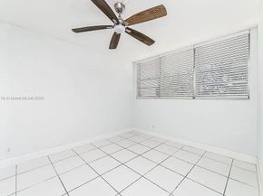 1931 Sabal Palm Dr 301, Davie FL 33324