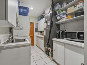 1400 SW 12th Ct, Fort Lauderdale FL 33312