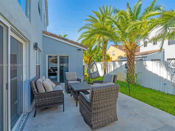 5381 SW 38th Way, Hollywood FL 33312