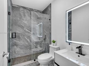 5381 SW 38th Way, Hollywood FL 33312
