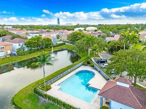 5381 SW 38th Way, Hollywood FL 33312